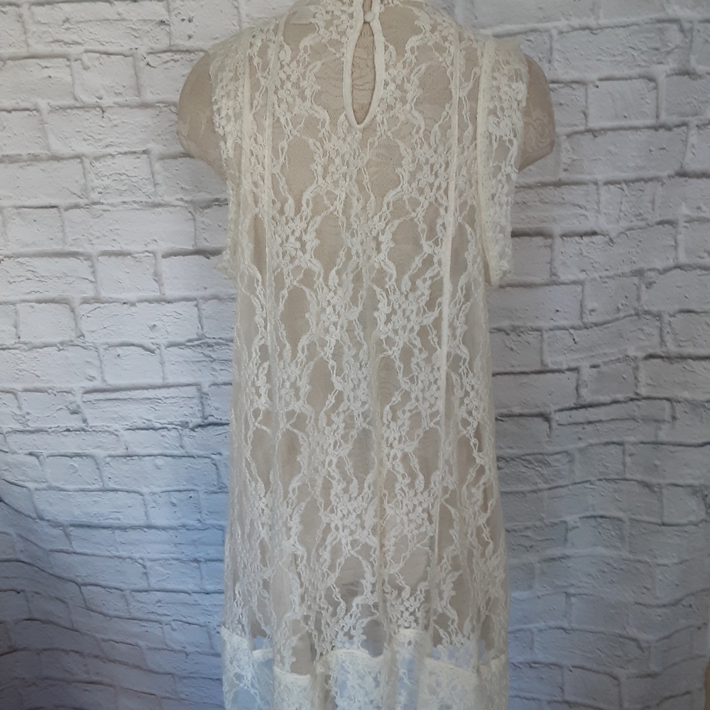 "Style &Co" Lace Tunic - Picture 3 of 7
